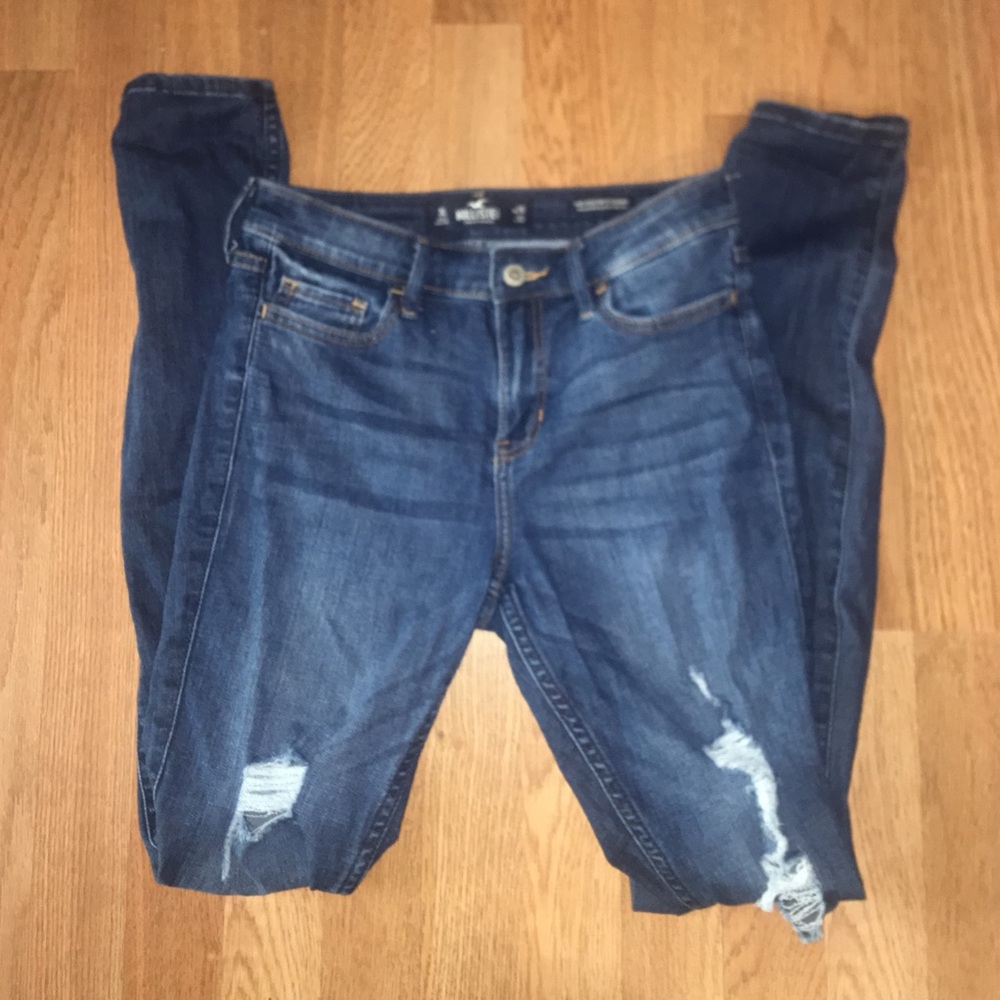 HOLLISTER SKINNY JEANS